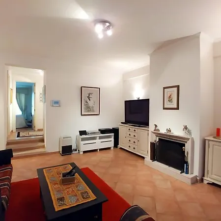 Aroeira Villa, Beach&golf With Private Garden * Aroeira (Setubal)