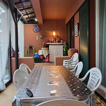 Aroeira Villa, Beach&golf With Private Garden Prázdninový dům *