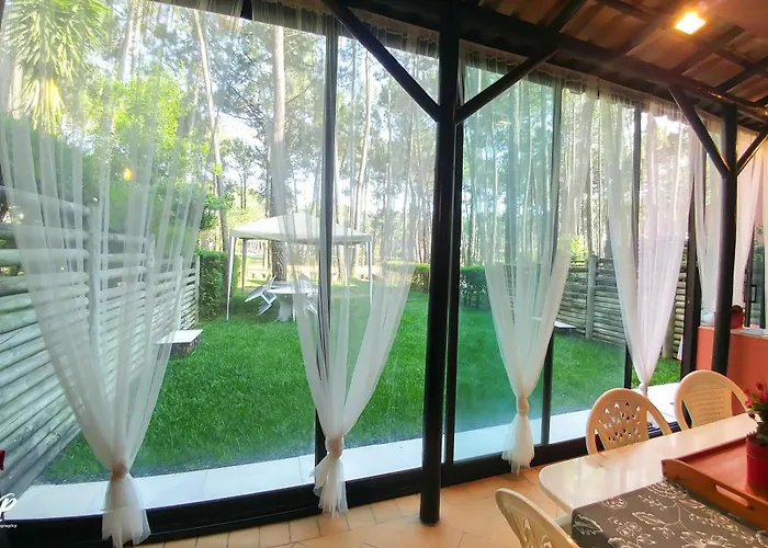 بيت للعطل Aroeira Villa, Beach&golf With Private Garden *